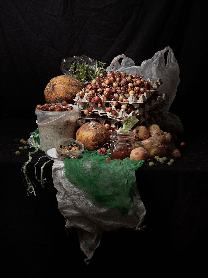 Цифровая печать на фотобумаге. Размер 90 см * 120 см