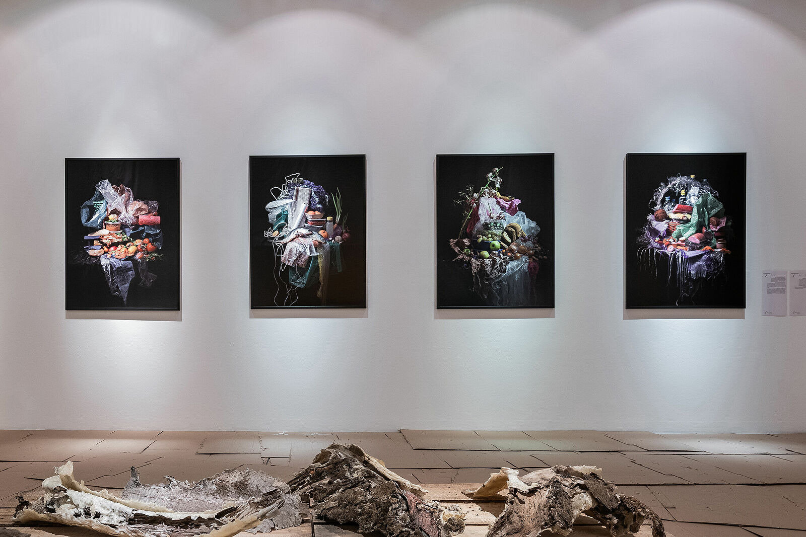 Кураторы Александра Кузнецова, Маша Данцис, Васса Пыркова    Фото: Роман Коновалов